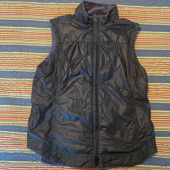Women’s reversible vest - Picture 7 of 9